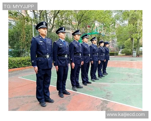 体能训练在现代生活中的重要性及其对健康的全面影响解析 体能训练在现代生活中的重要性及其对健康的全面影响解析